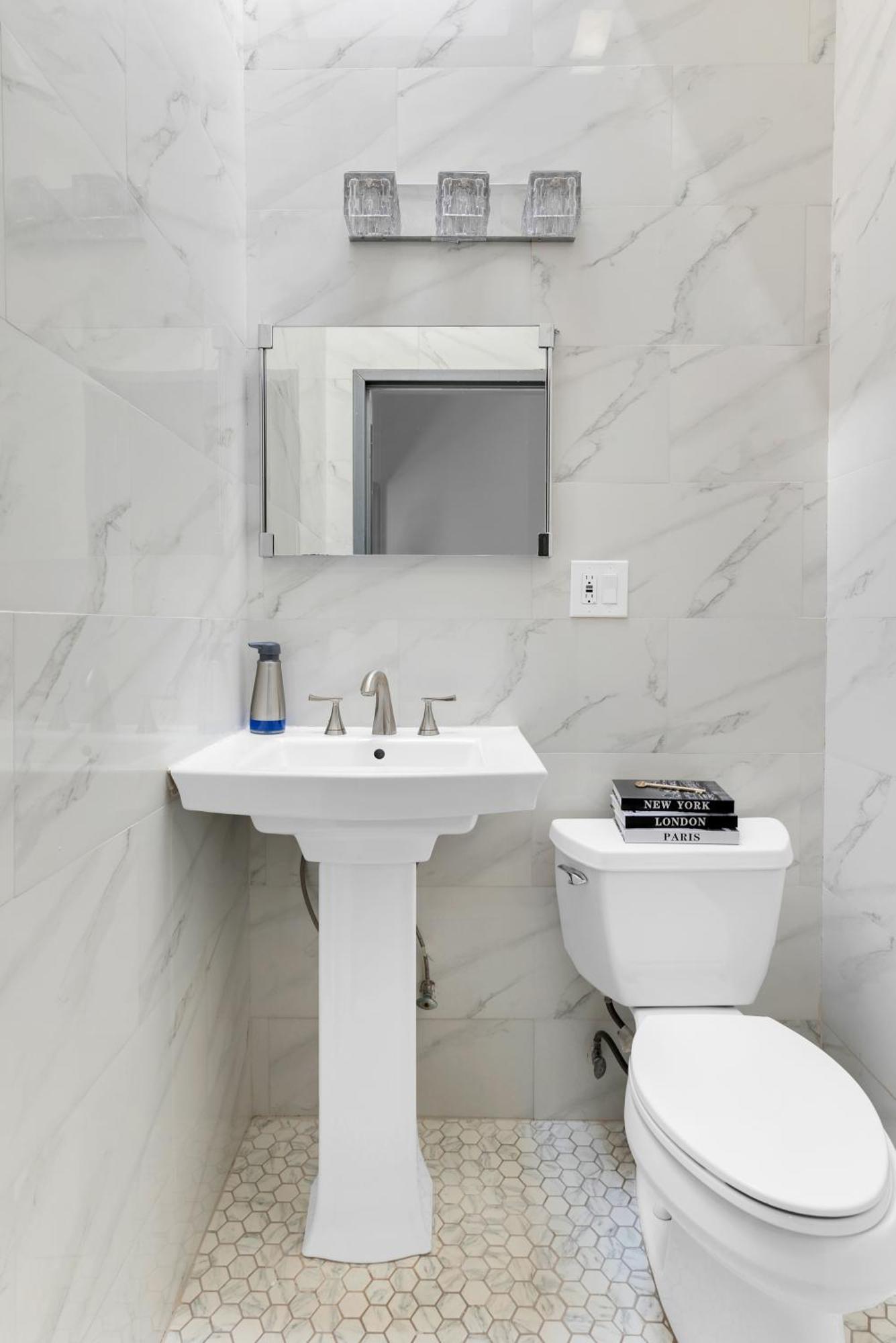 Morris Guest House (Adults Only) New York Esterno foto