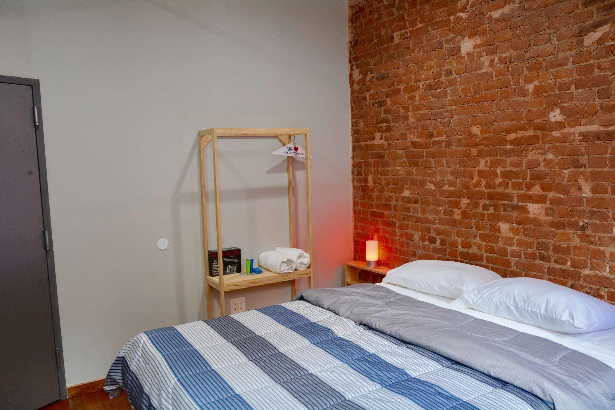 Morris Guest House (Adults Only) New York Esterno foto