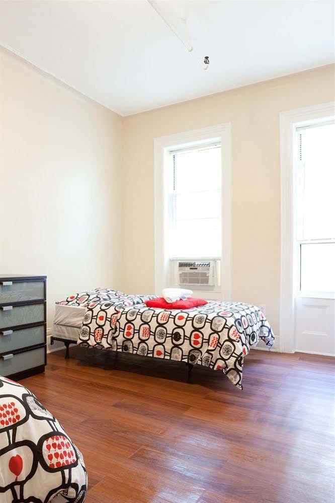 Morris Guest House (Adults Only) New York Esterno foto